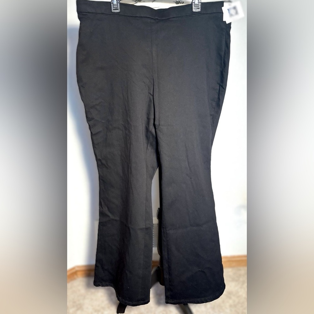 Anne Klein Plus Size 20W Black Stretch Pull On High Rise Flare Leg Pants NWT